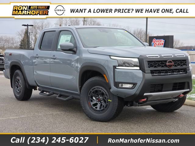 2026 Nissan Frontier PRO-4X's photo
