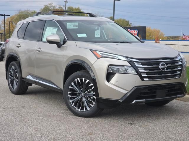 2026 Nissan Rogue Platinum photo 2