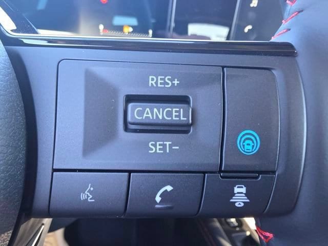 2026 Nissan KICKS SR - Photo 18