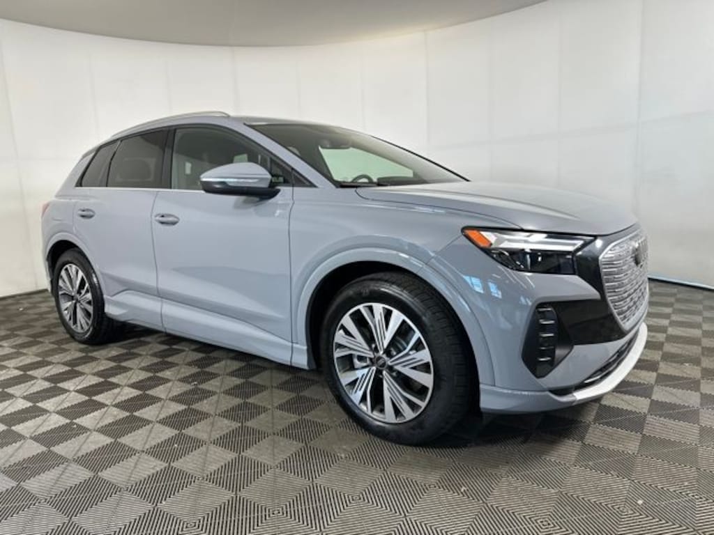 Used 2025 Audi Q4 e-tron Premium Plus SUV