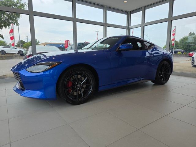2025 Nissan Z Performance photo 2