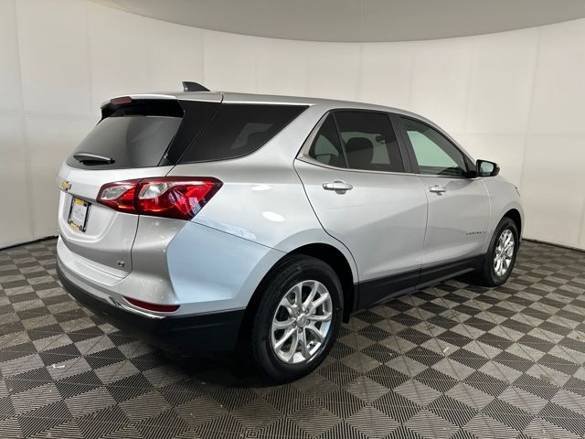2021 Chevrolet Equinox LT photo 3