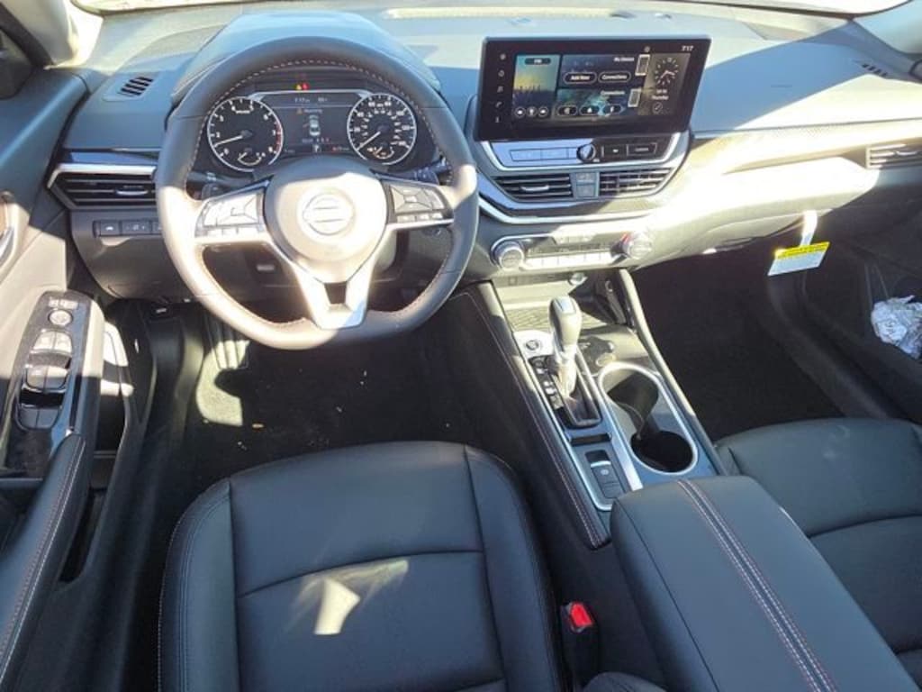 New 2025 Nissan Altima 2.5 SR Sedan