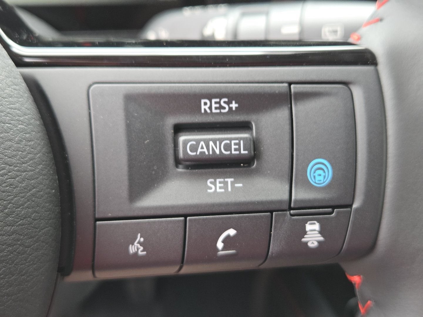 2026 Nissan KICKS SR AWD - Photo 31