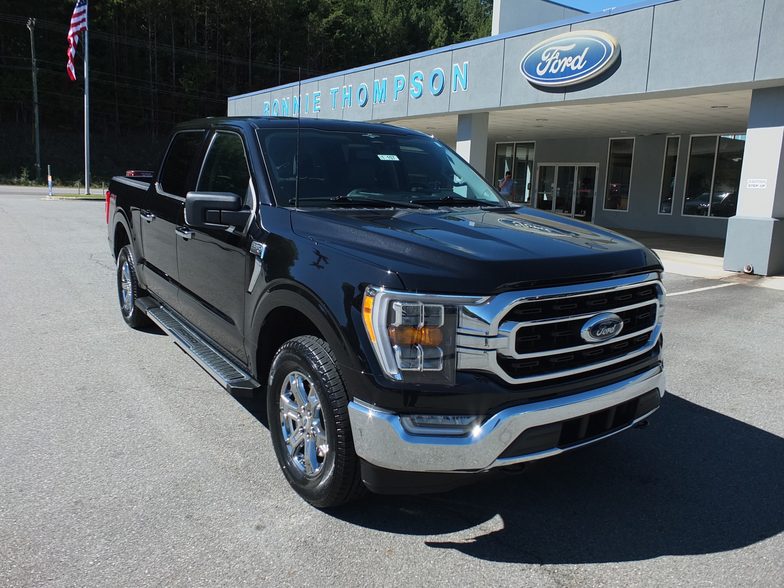 2023 Ford F-150 XLT's photo