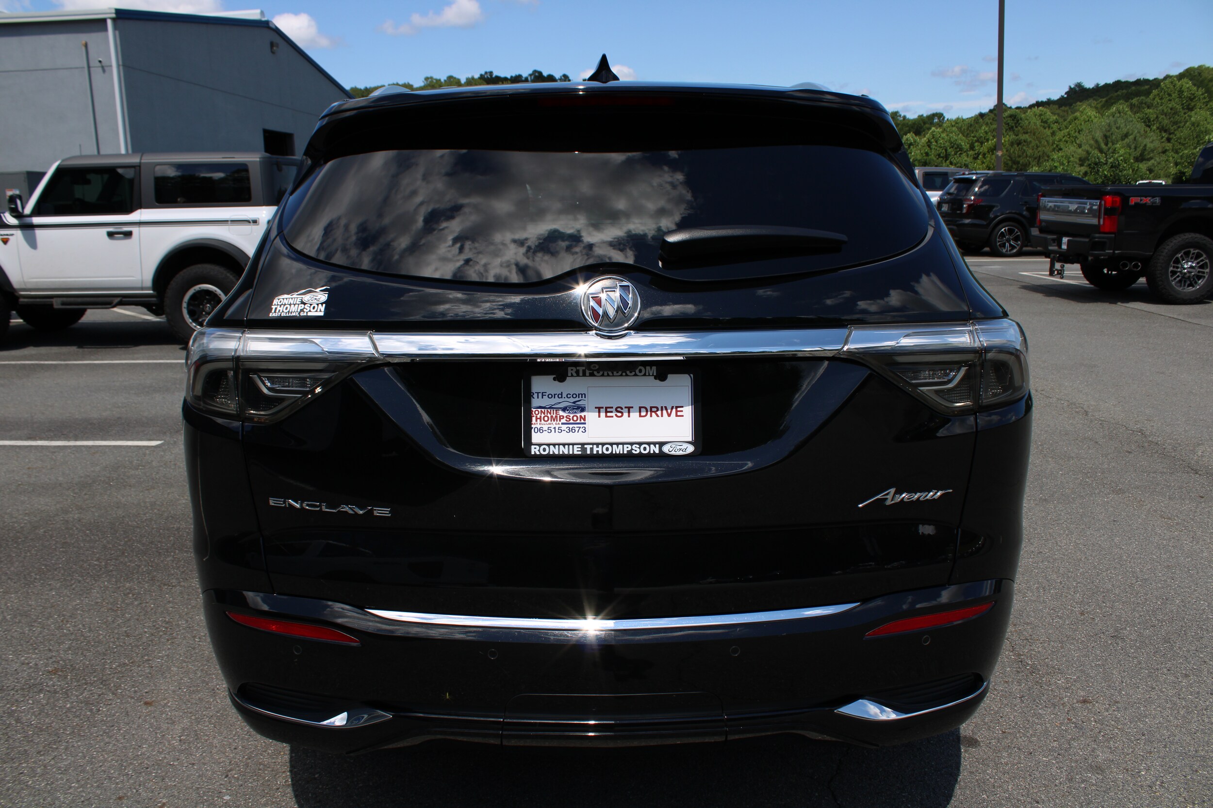 2022 Buick Enclave Avenir photo 4