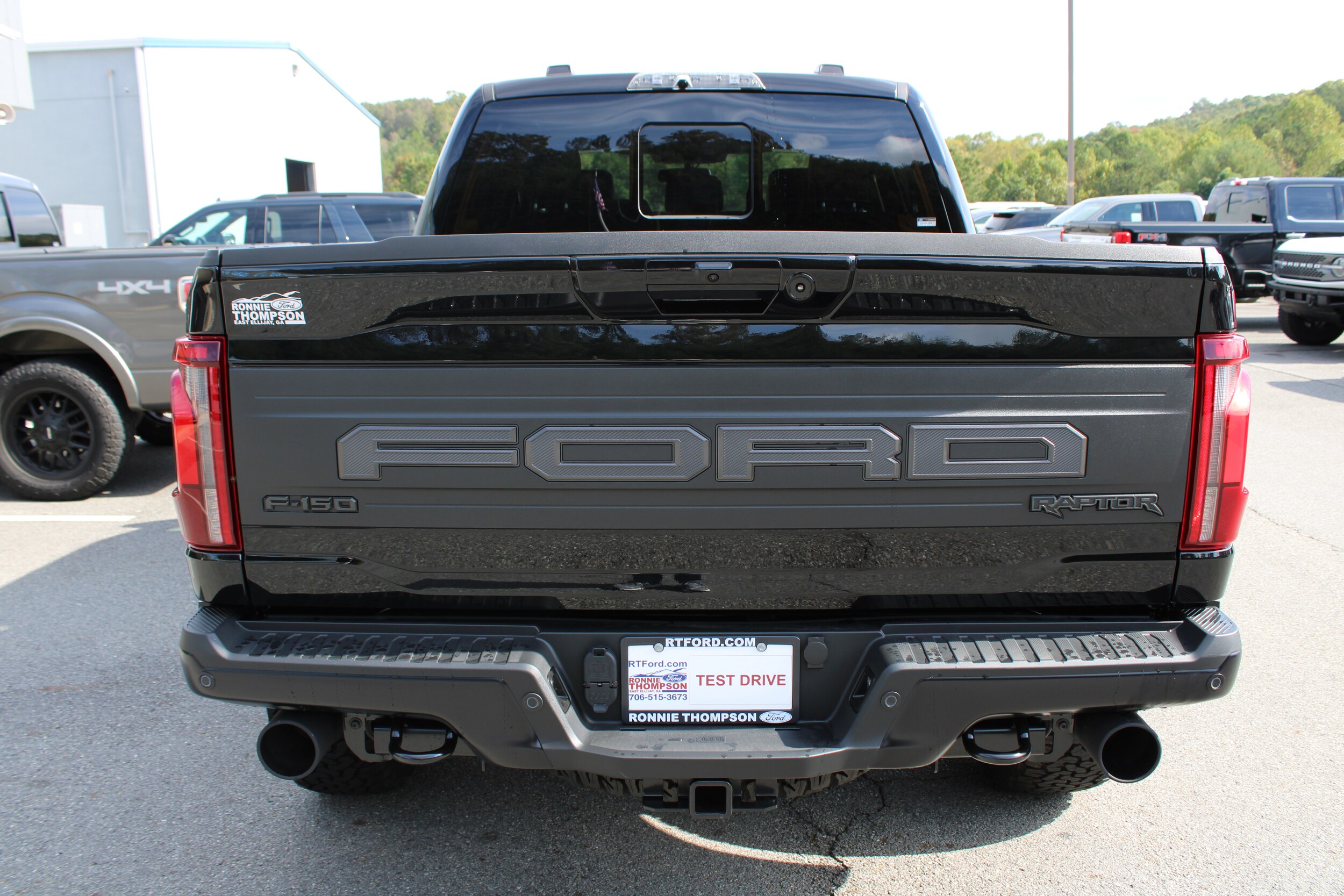 2025 Ford F-150 Raptor photo 4