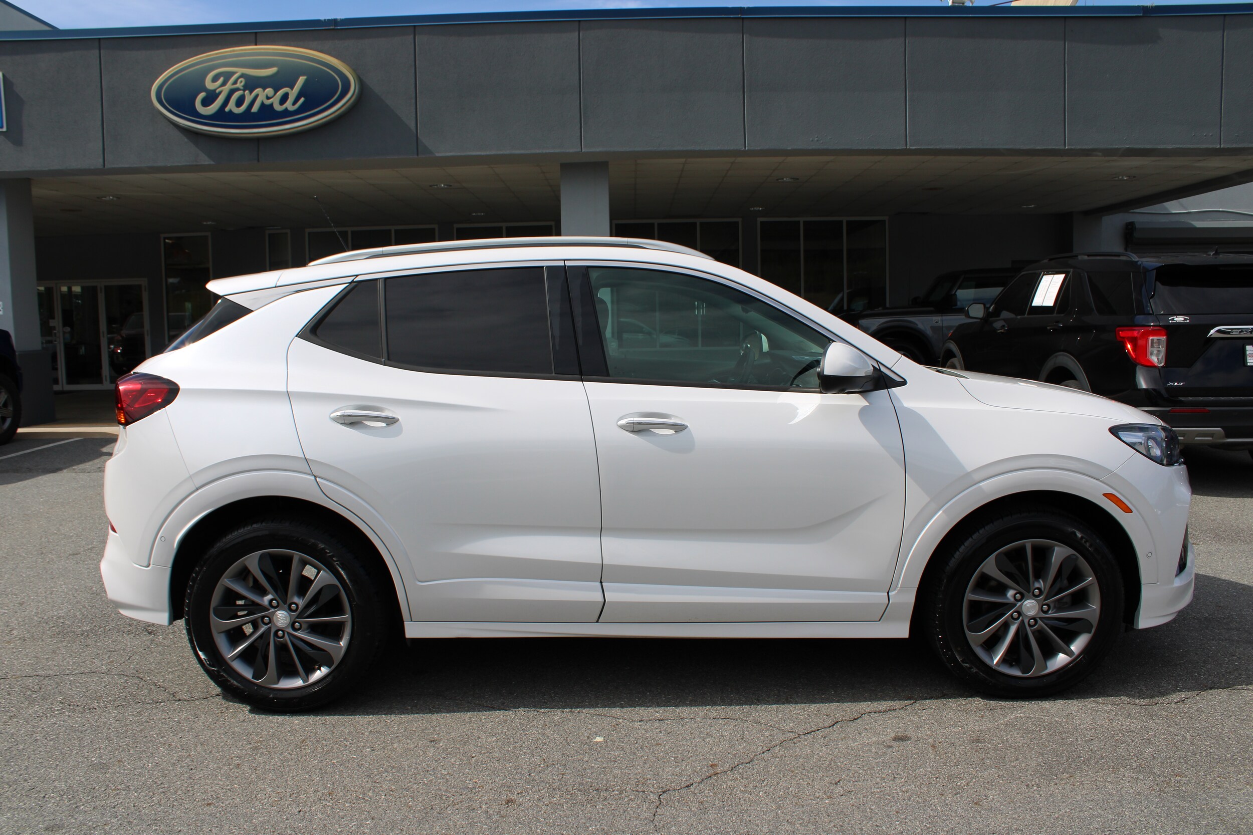 2020 Buick Encore GX Essence photo 2