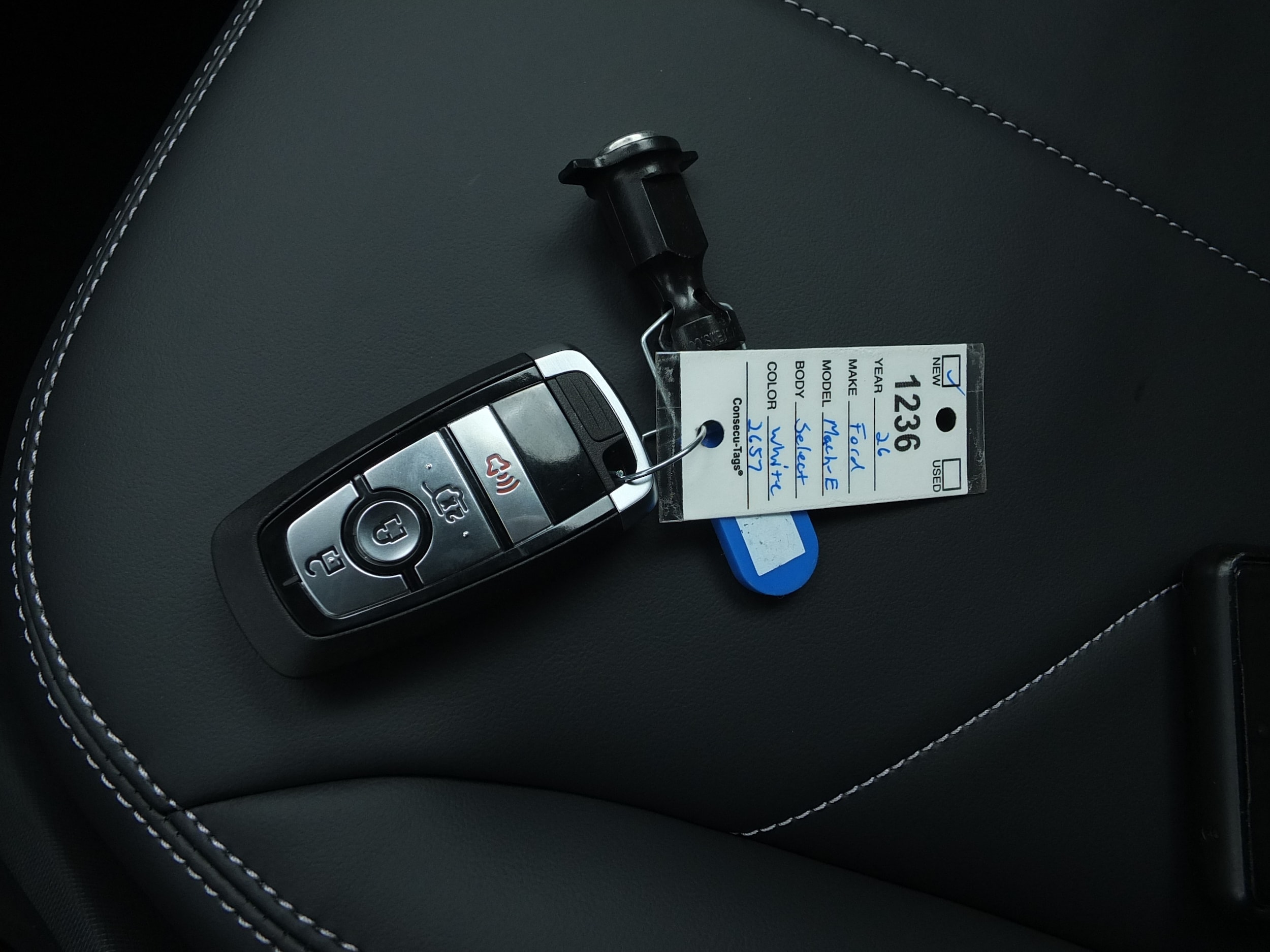 2026 Ford Mustang Mach-E Select - Photo 27