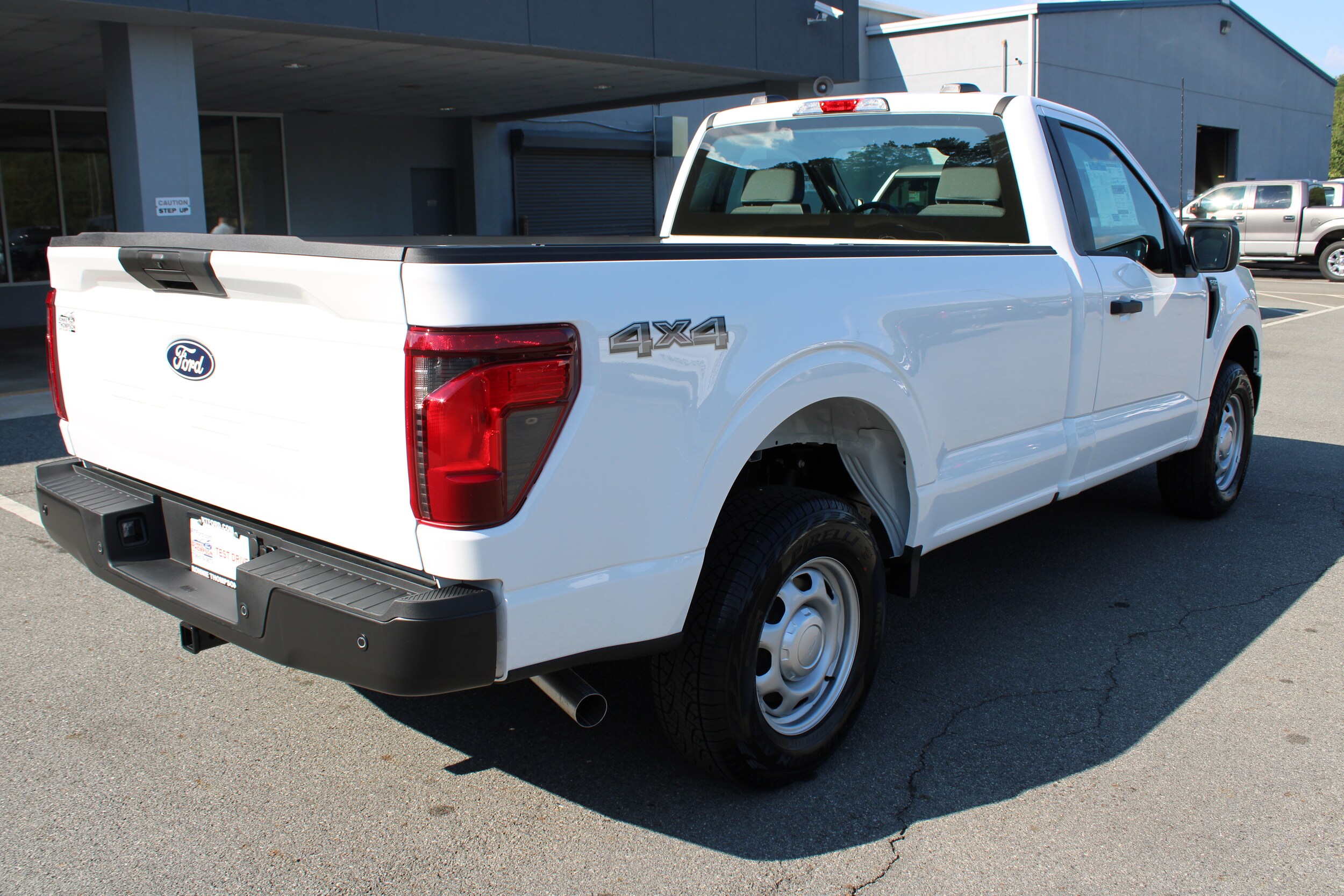 2025 Ford F-150 XL photo 3