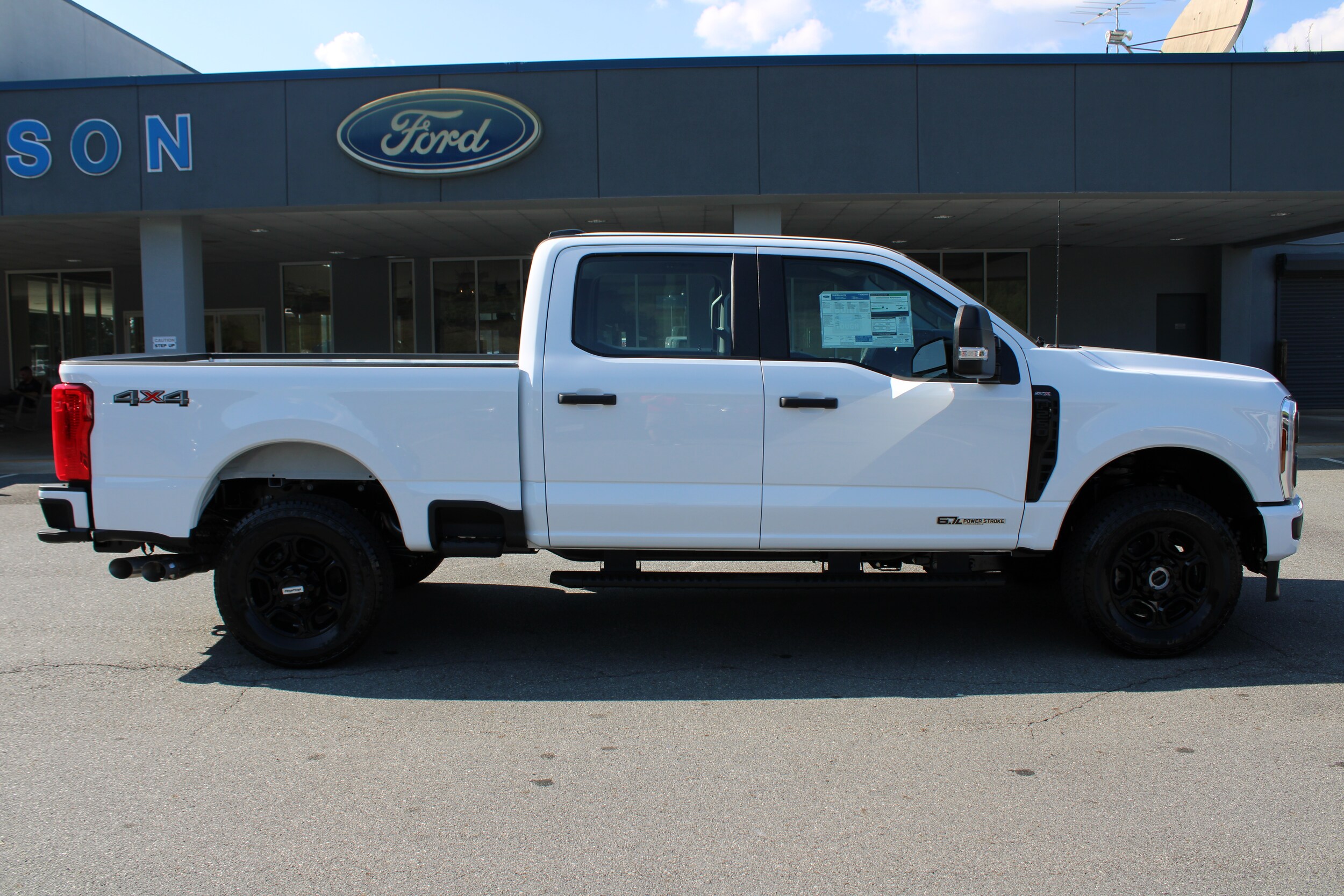 2026 Ford F-250 XL photo 2