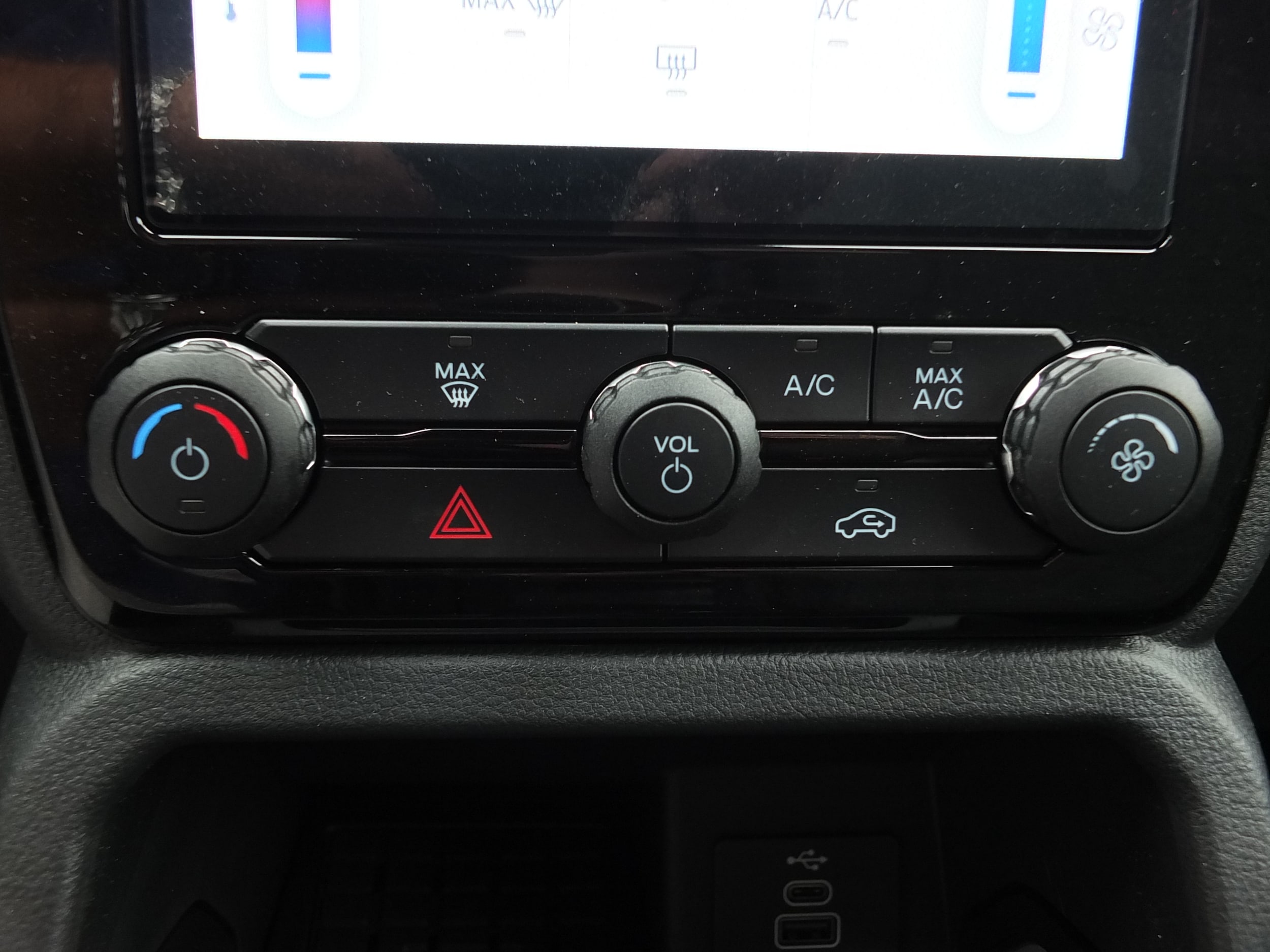 2025 Ford Ranger XLT - Photo 23