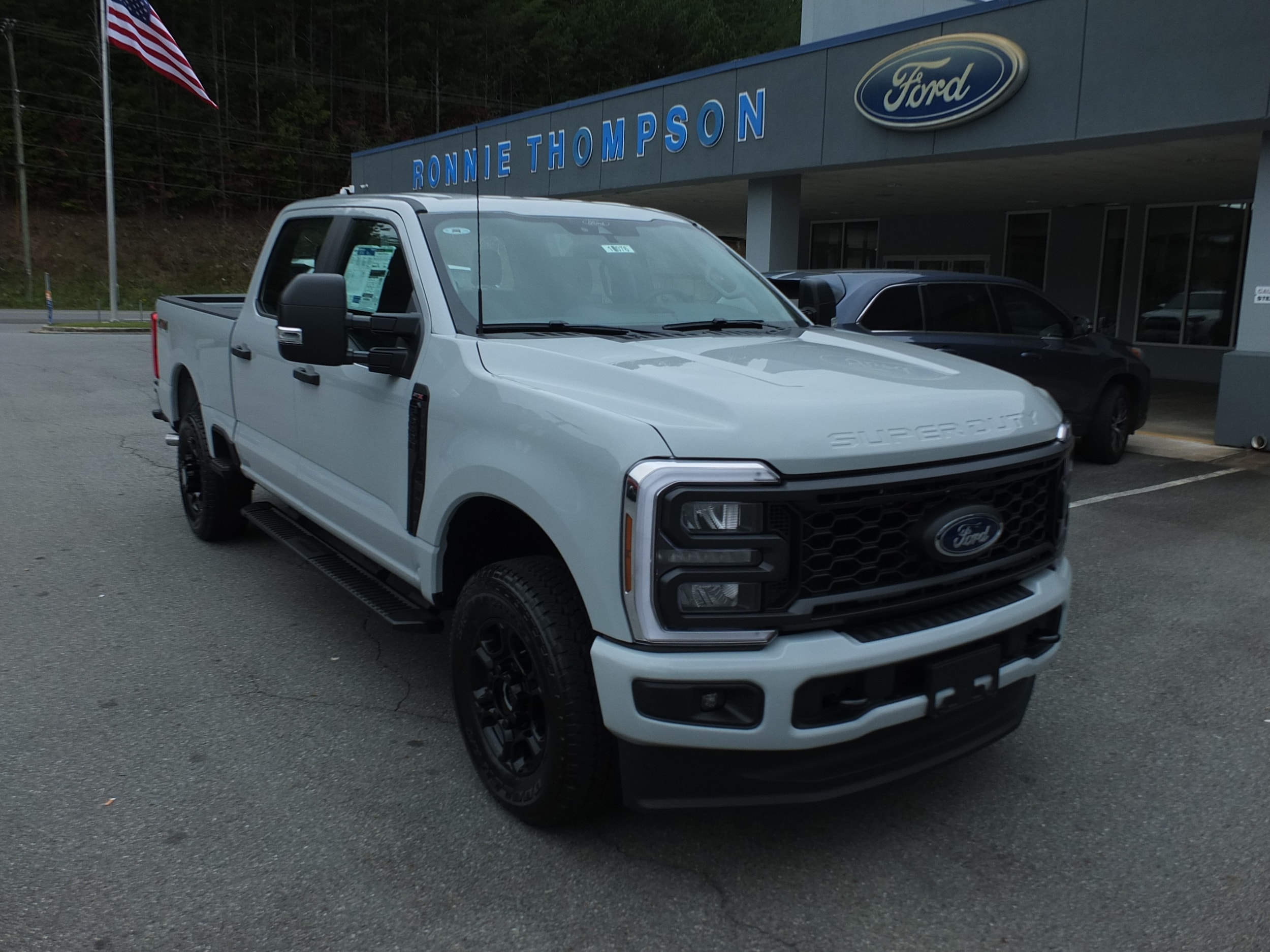 2026 Ford F-250 Super Duty XL's photo