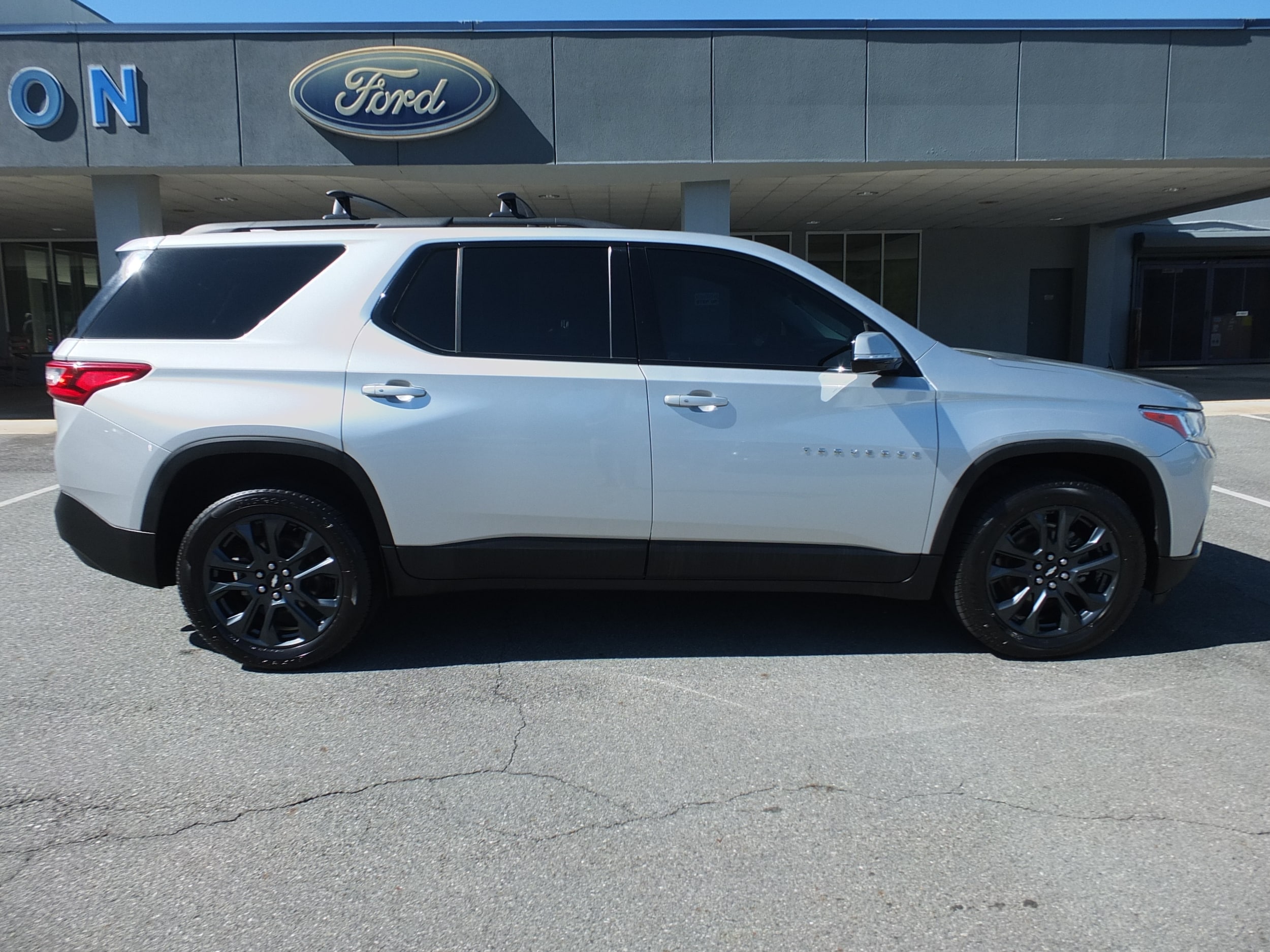 Used 2019 Chevrolet Traverse RS with VIN 1GNERJKX2KJ128787 for sale in Ellijay, GA