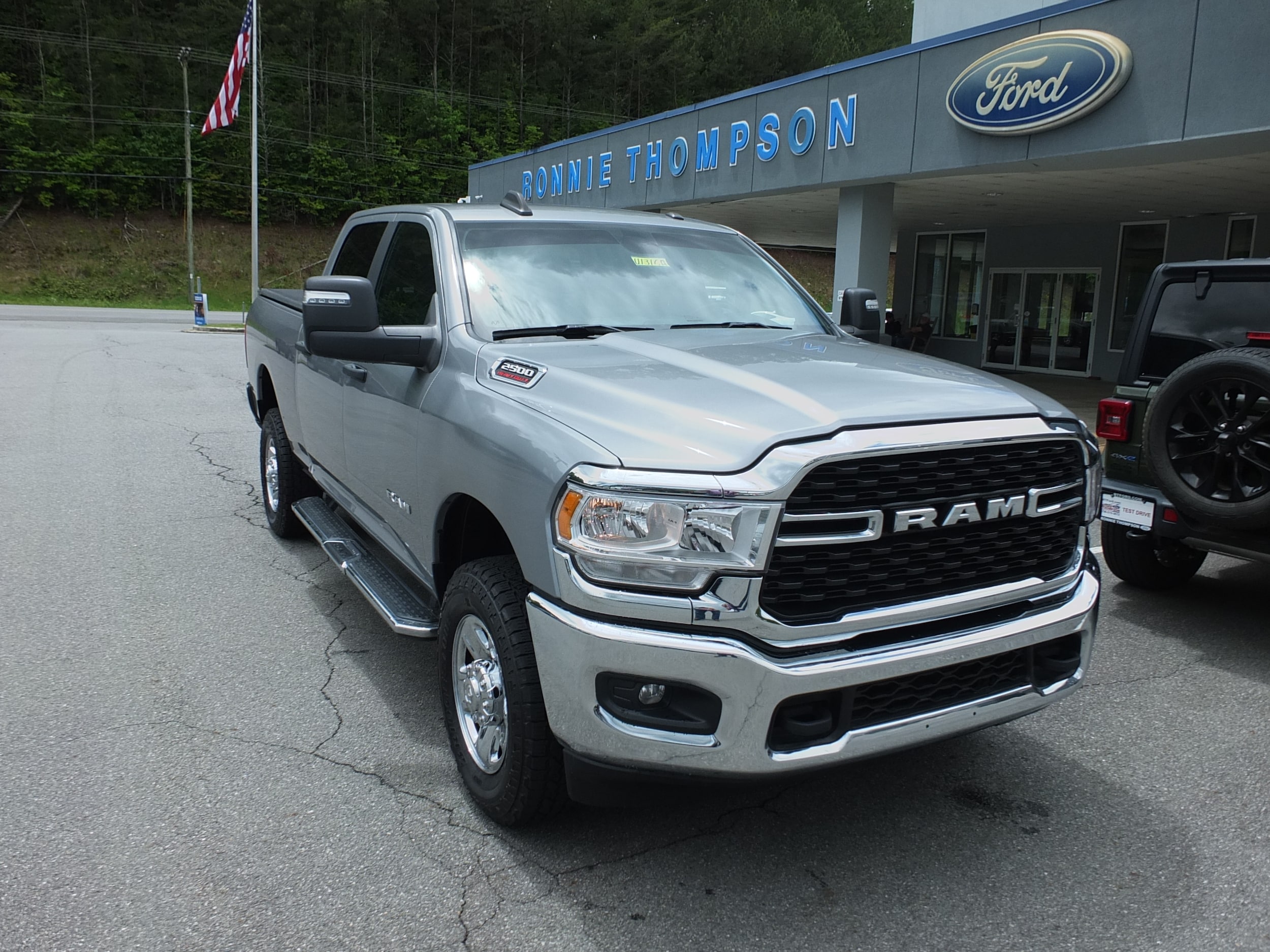 2024 RAM 2500 Big Horn 4X4 Crew Cab SWB's photo
