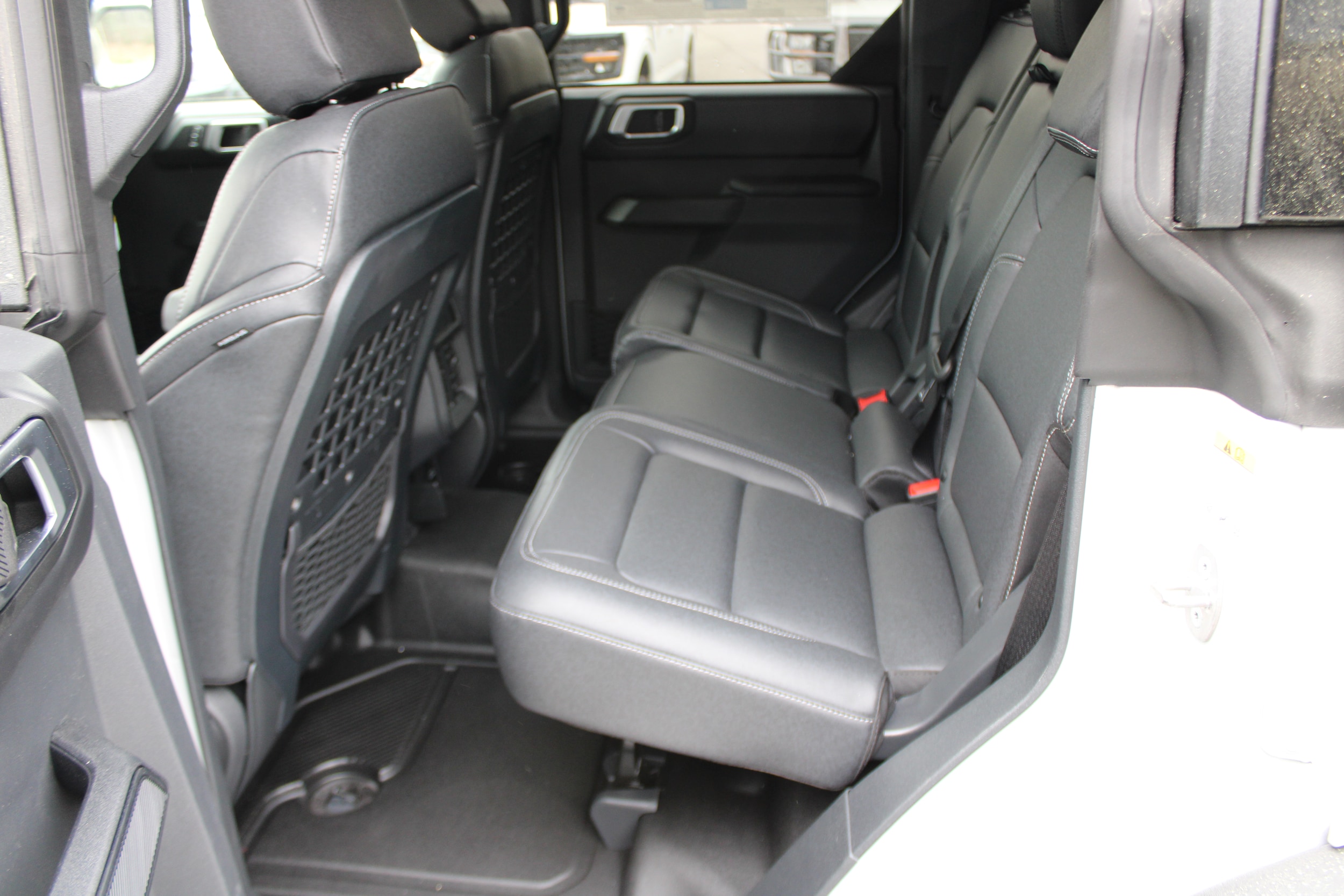 2026 Ford Bronco 4-Door Badlands - Photo 11