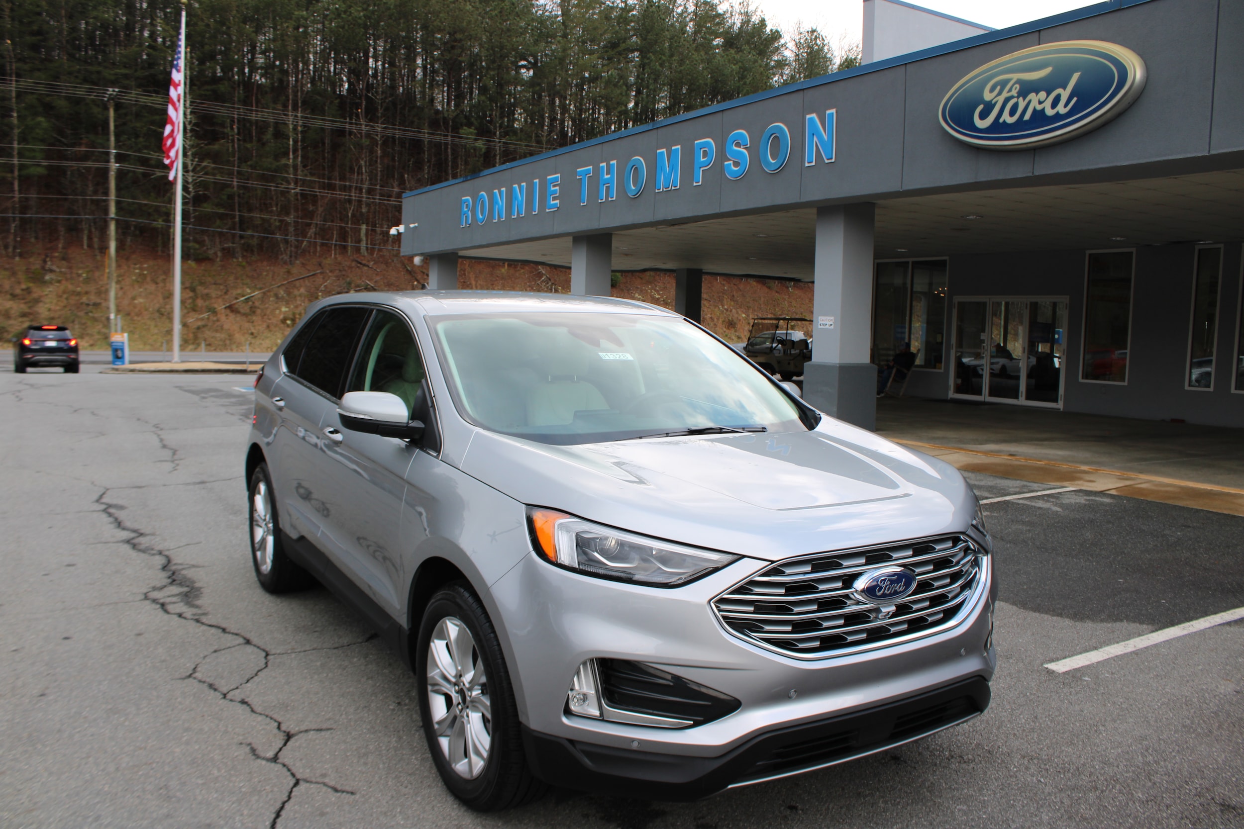 2024 Ford Edge Titanium