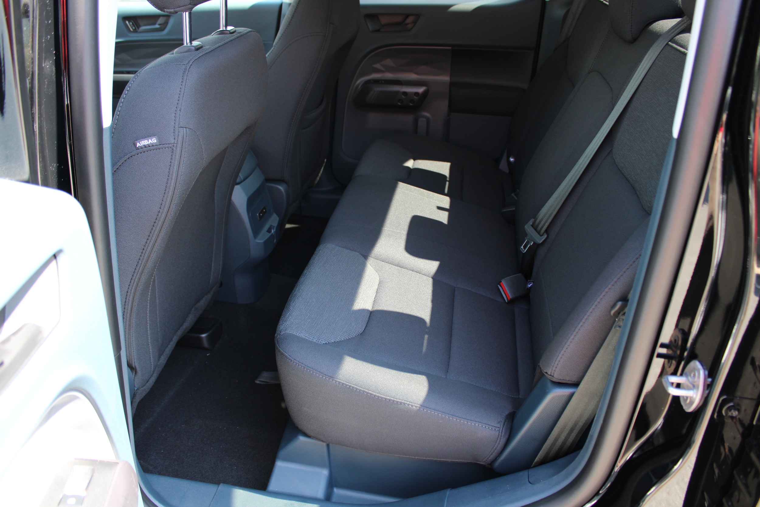2025 Ford Maverick XL - Photo 11