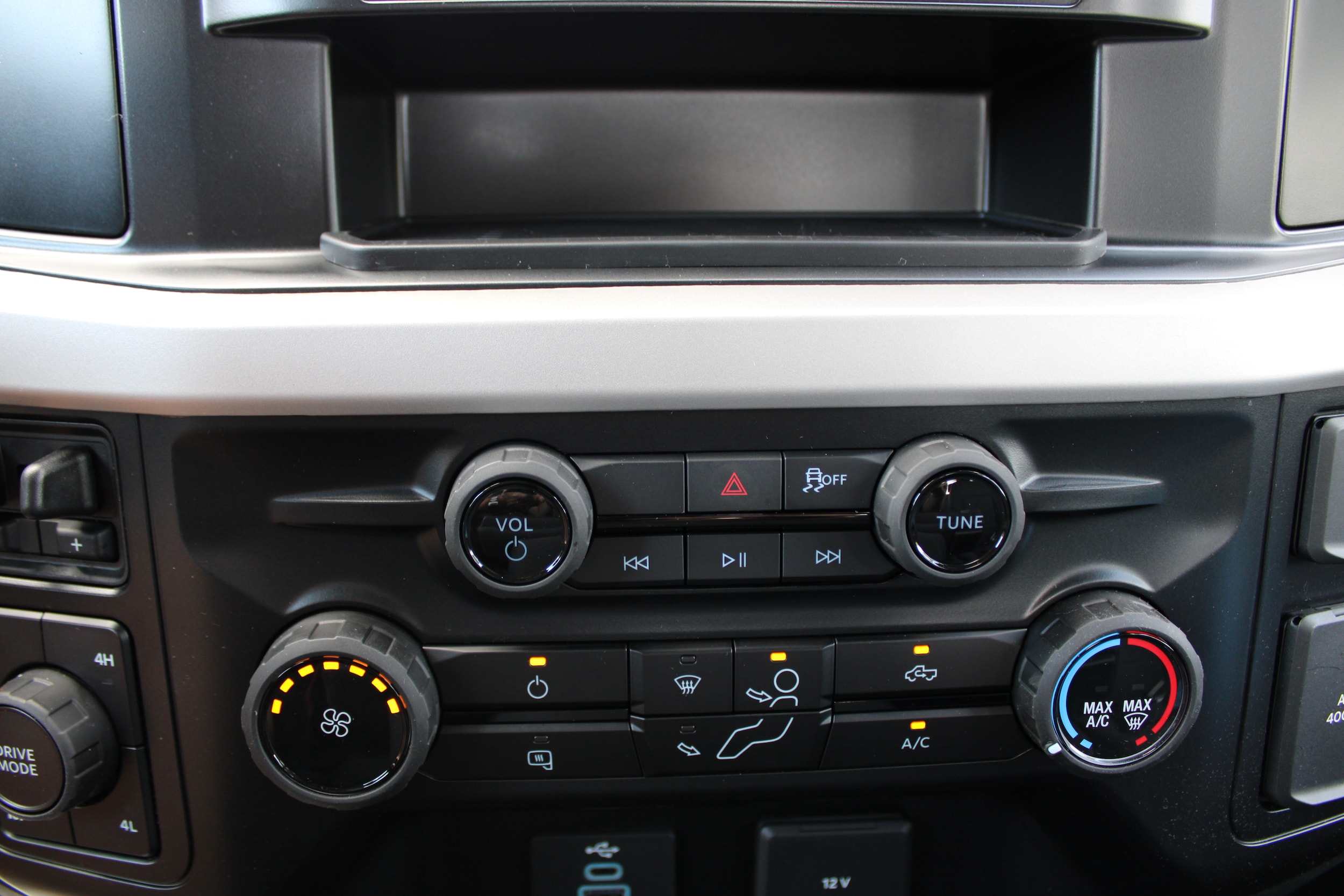 2026 Ford F-250 Super Duty XL - Photo 23