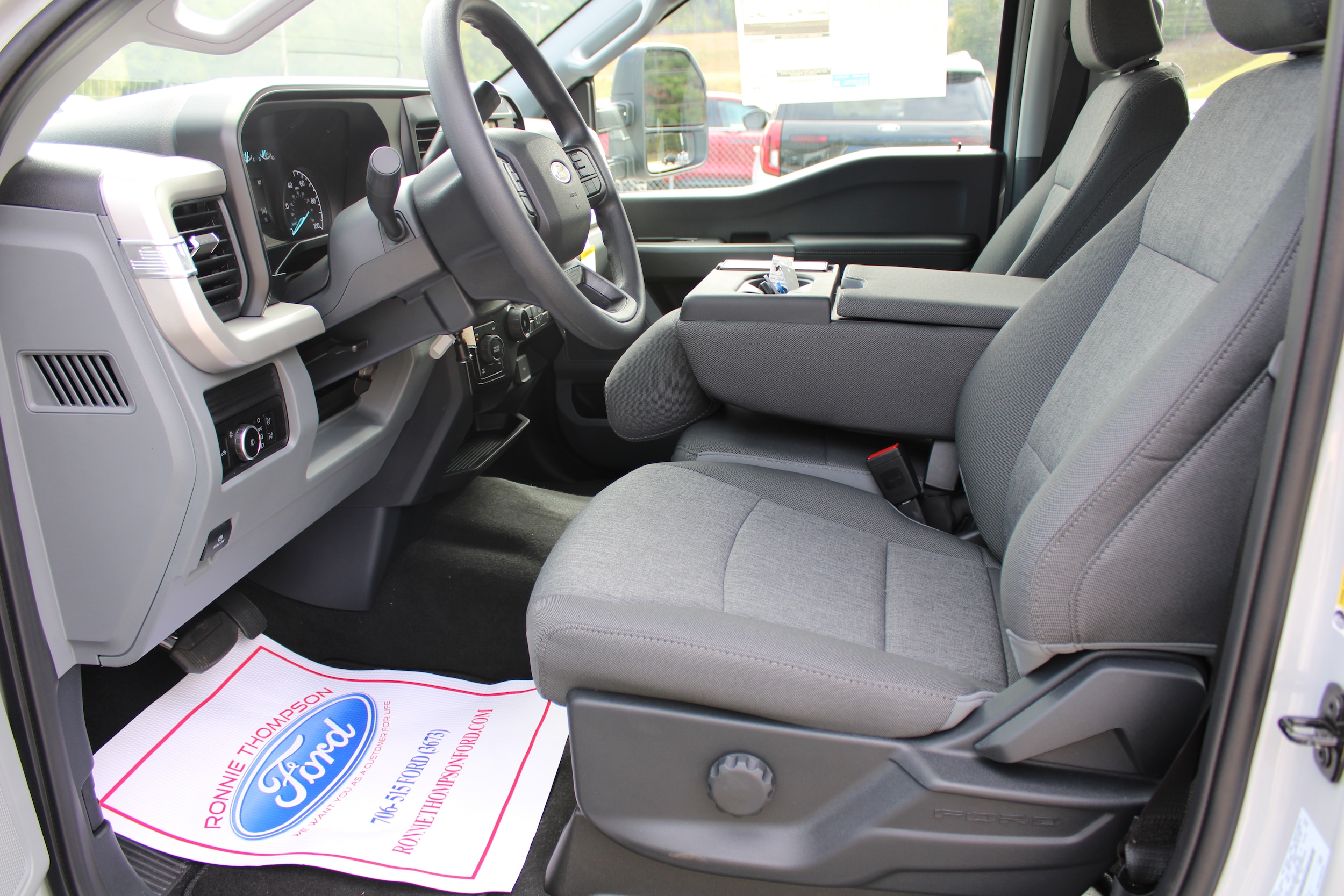 2026 Ford F-250 Super Duty XL - Photo 10