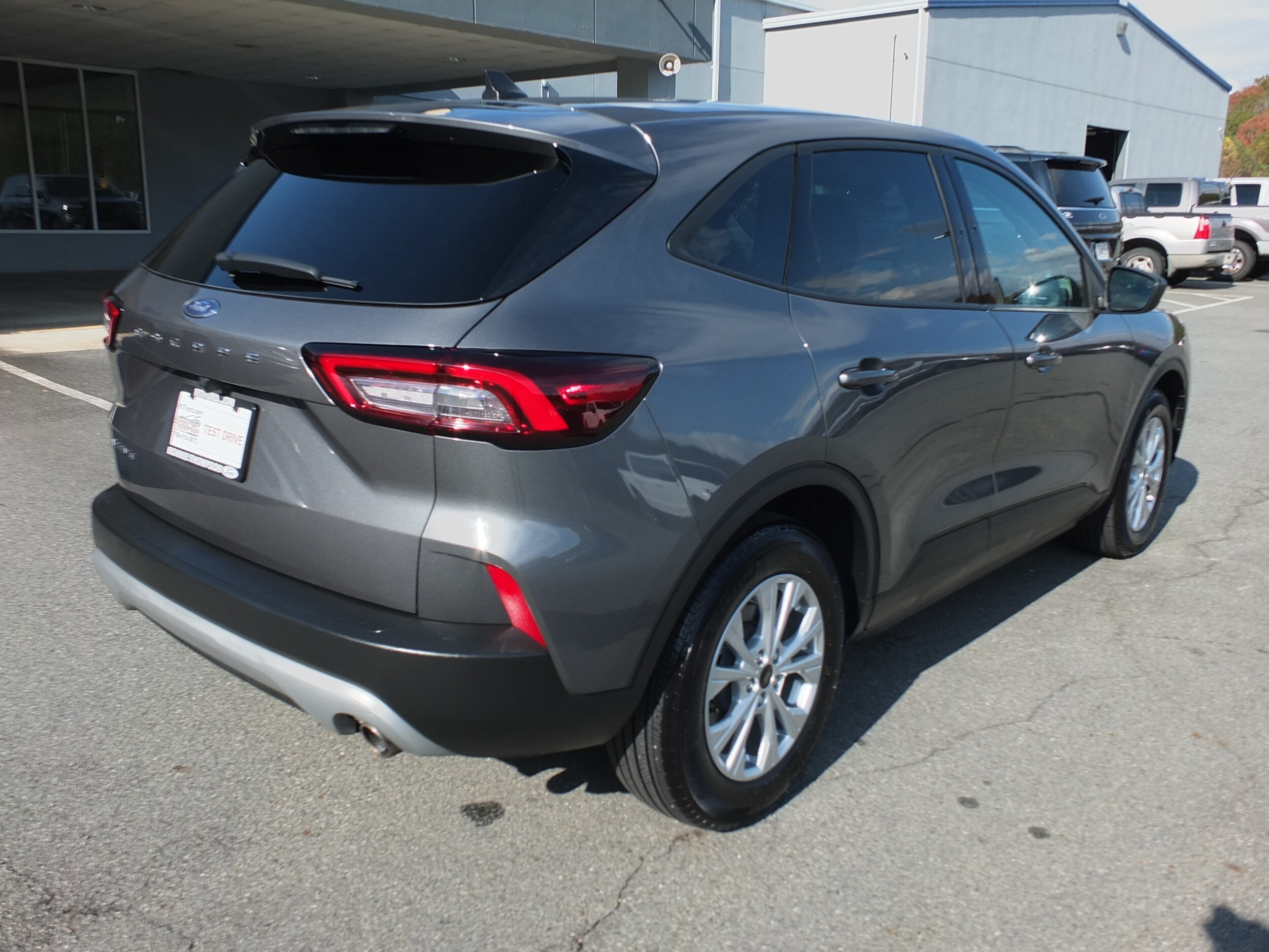 2025 Ford Escape Active photo 3