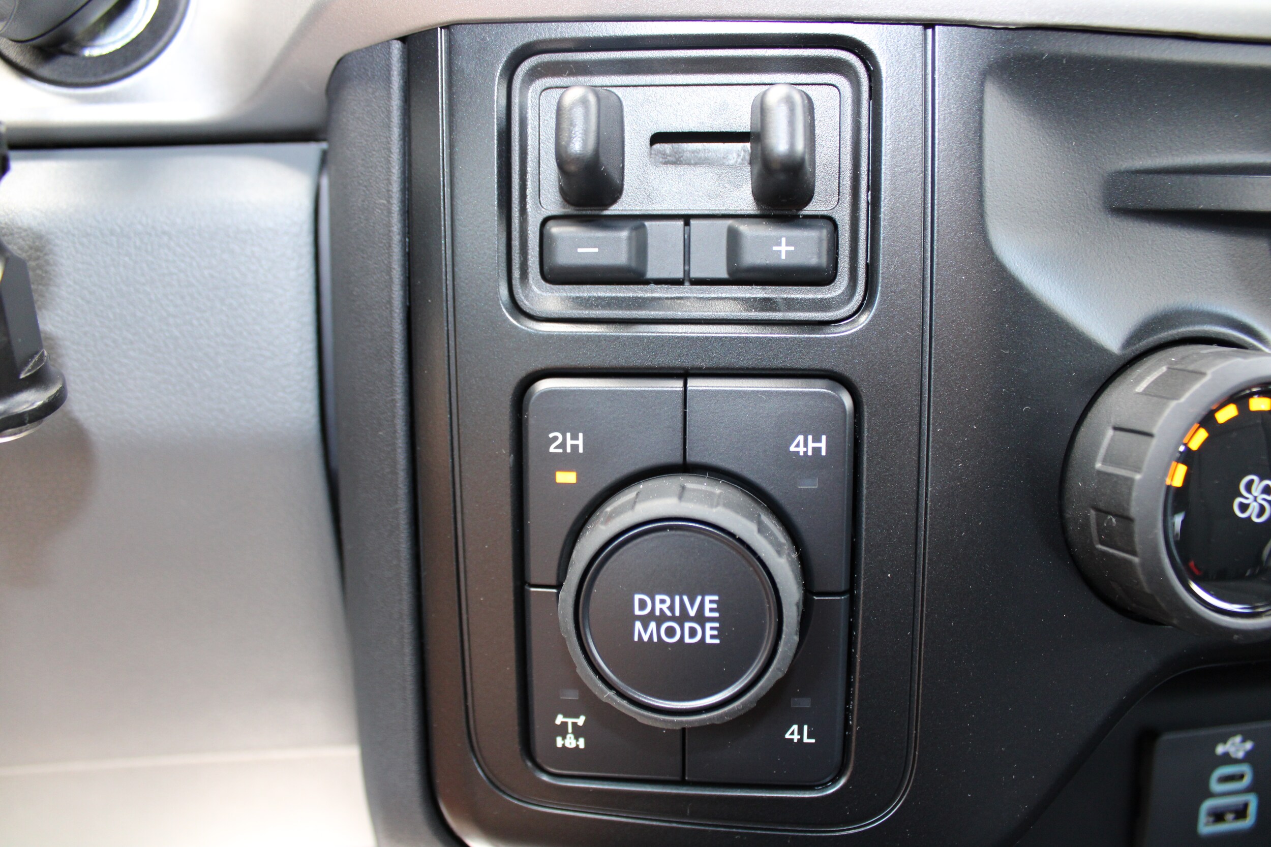 2026 Ford F-250 Super Duty XL - Photo 20