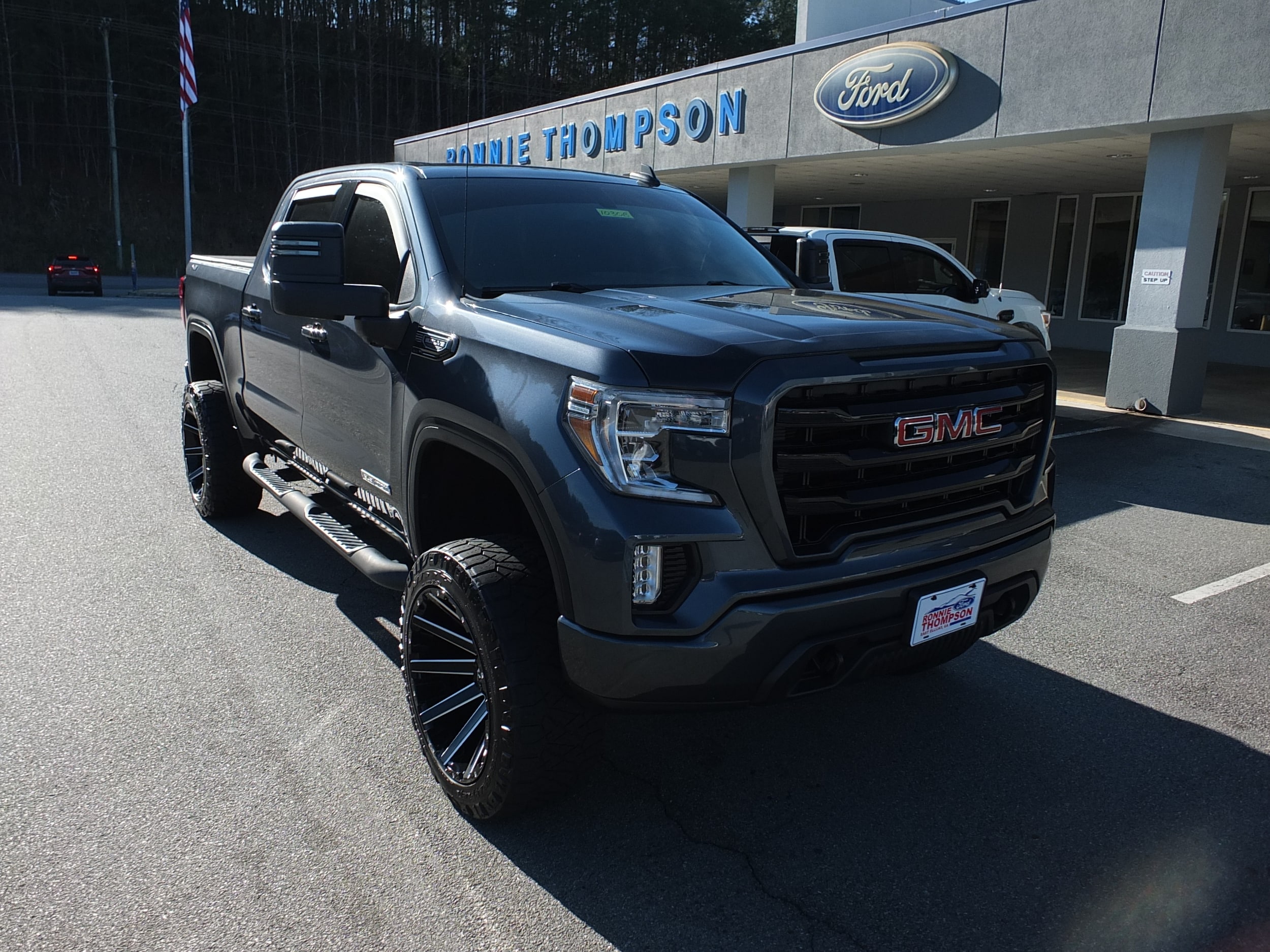 2020 GMC Sierra 1500 Elevation's photo