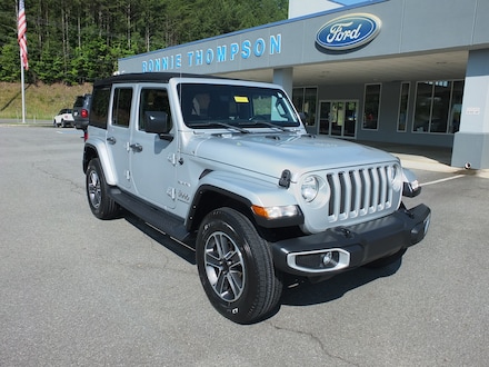 2023 Jeep Wrangler Sahara SUV
