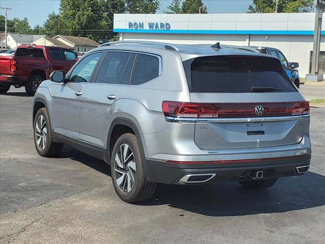 Used 2024 Volkswagen Atlas SEL with VIN 1V2BR2CA3RC544453 for sale in Herrin, IL