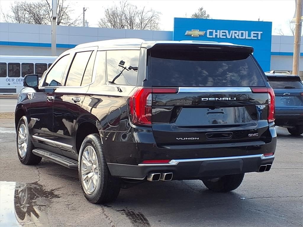 Used 2025 GMC Yukon Denali SUV