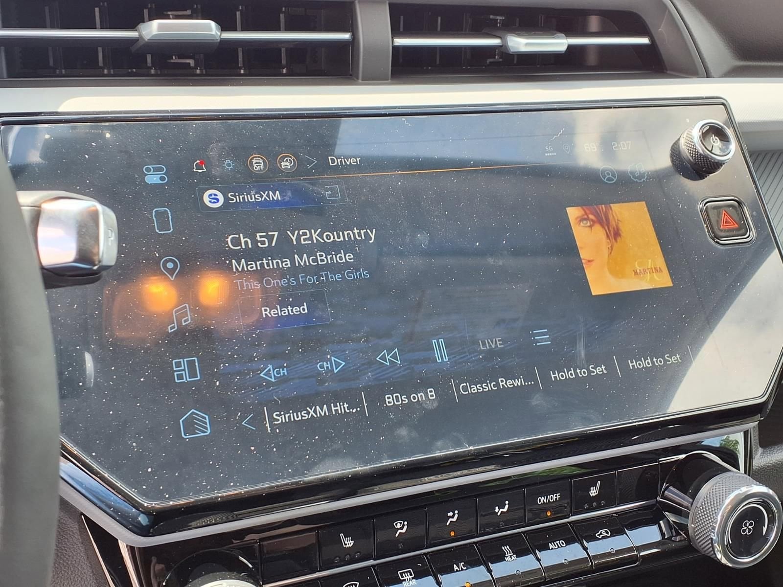 2027 Chevrolet Bolt LT - Photo 6