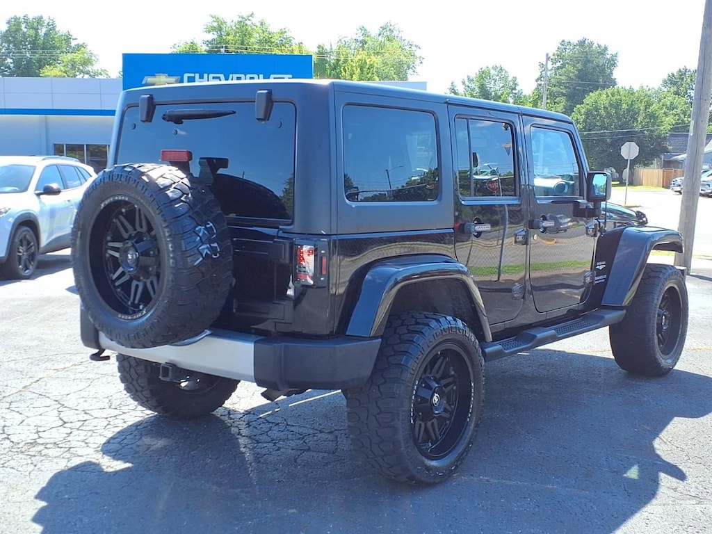 Used 2014 Jeep Wrangler Unlimited Sahara SUV