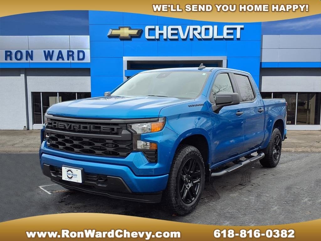 2024 Chevrolet Silverado 1500 Custom's photo