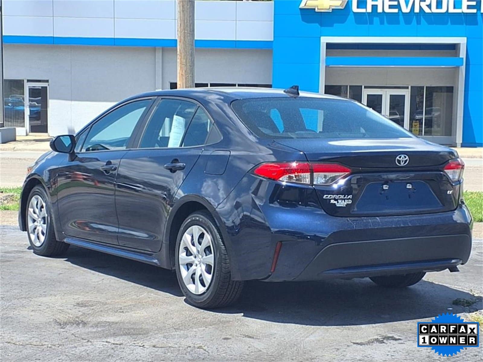 Used 2020 Toyota Corolla LE with VIN 5YFEPRAE7LP061999 for sale in Herrin, IL