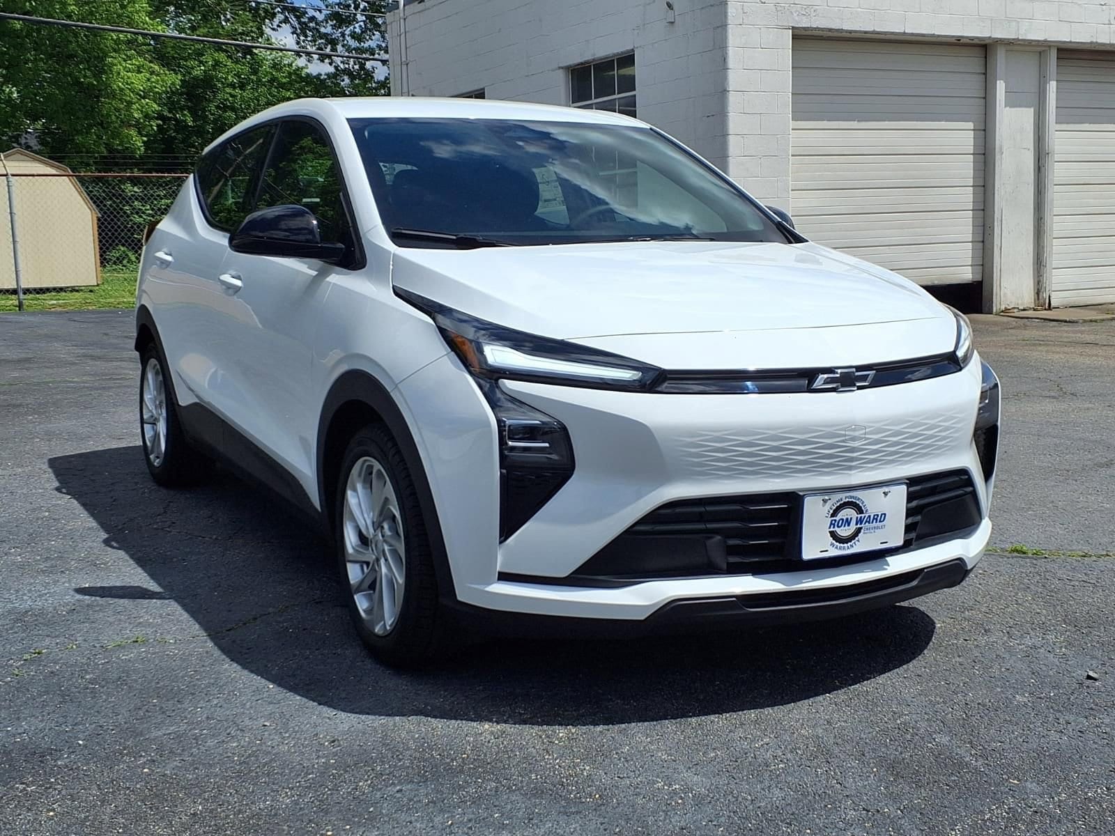2027 Chevrolet Bolt LT - Photo 24