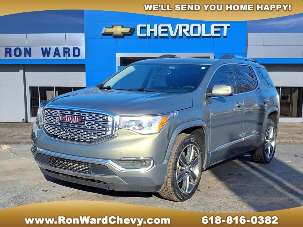 2017 GMC Acadia Denali's photo