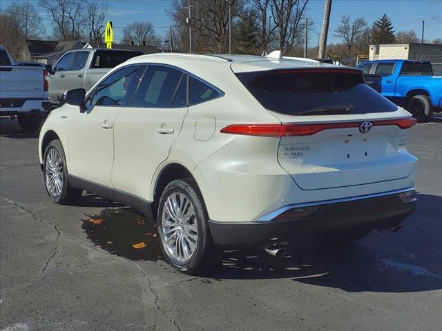 Used 2021 Toyota Venza XLE with VIN JTEAAAAH3MJ040841 for sale in Herrin, IL