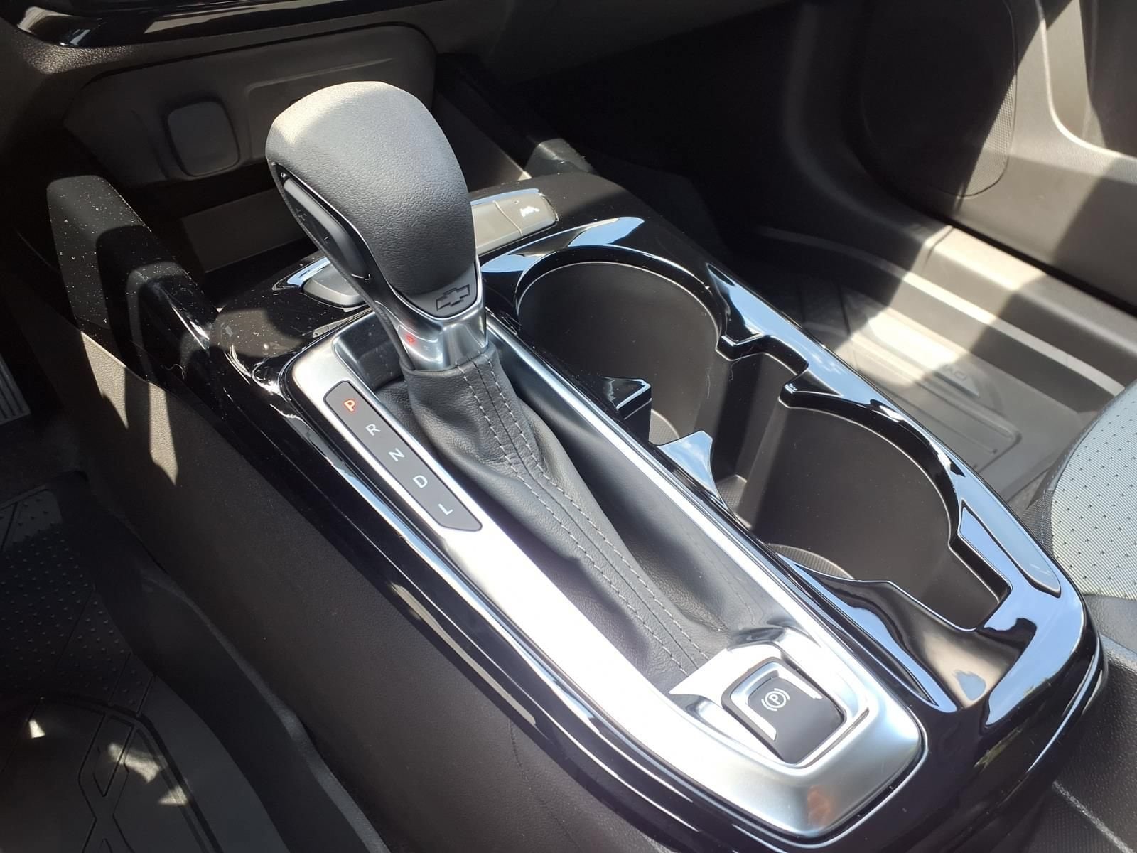 2026 Chevrolet Trax LT - Photo 8