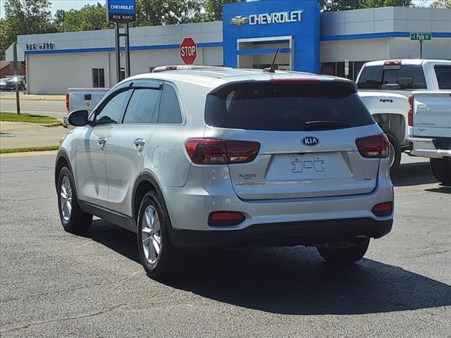 Used 2020 Kia Sorento LX with VIN 5XYPG4A38LG650994 for sale in Herrin, IL