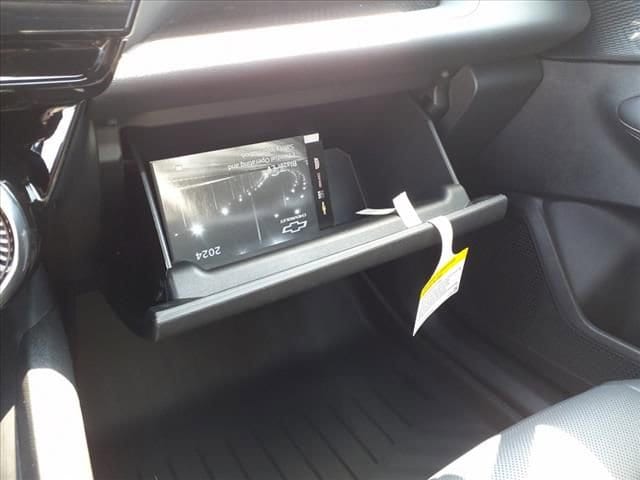 2024 Chevrolet Blazer EV LT - Photo 9