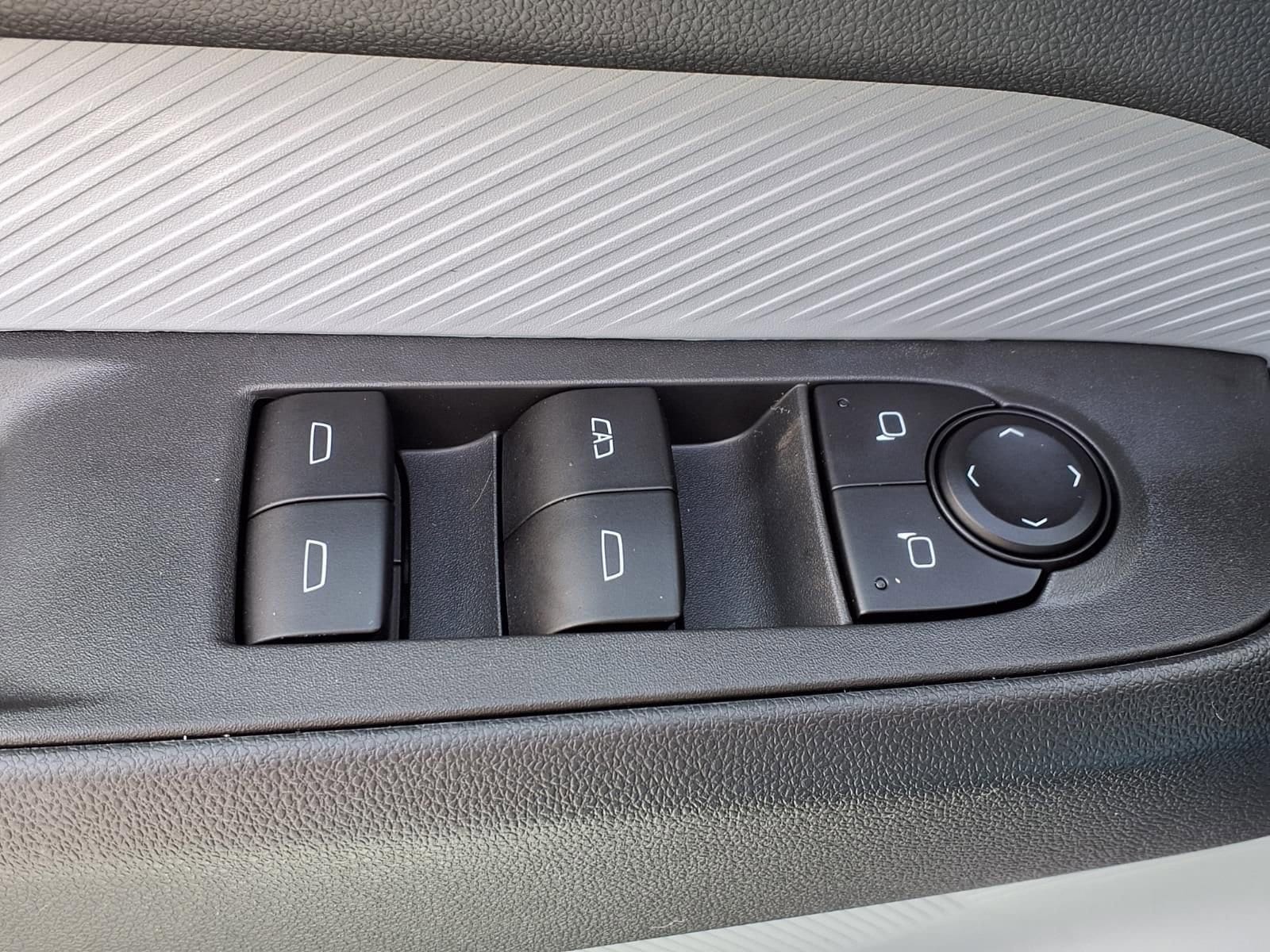 2027 Chevrolet Bolt LT - Photo 16