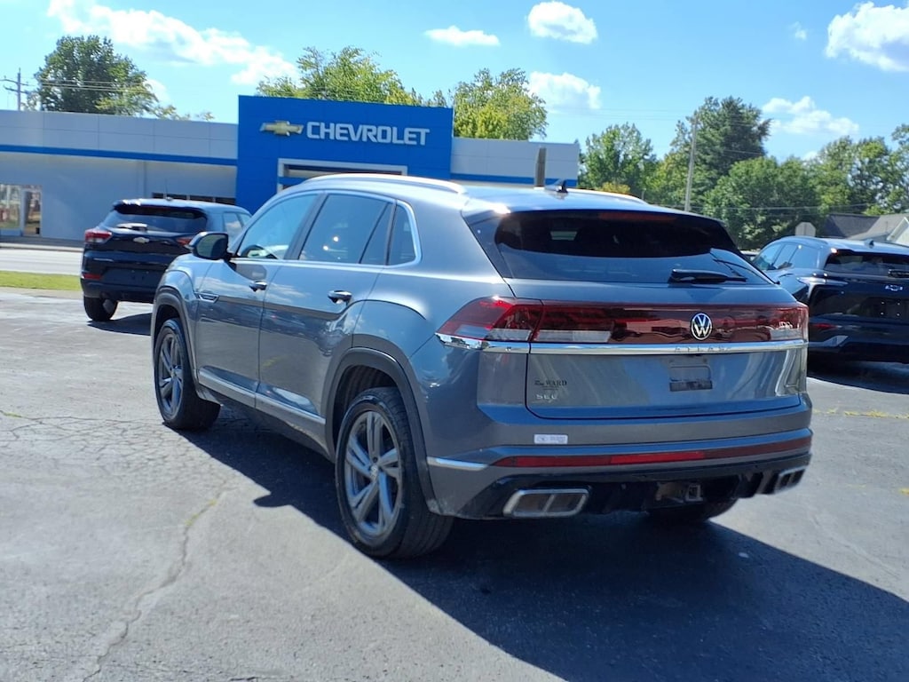 Used 2024 Volkswagen Atlas Cross Sport 2.0T SEL R-Line SUV