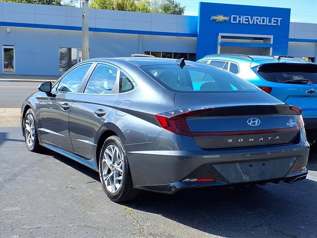 Used 2023 Hyundai Sonata SEL Sedan