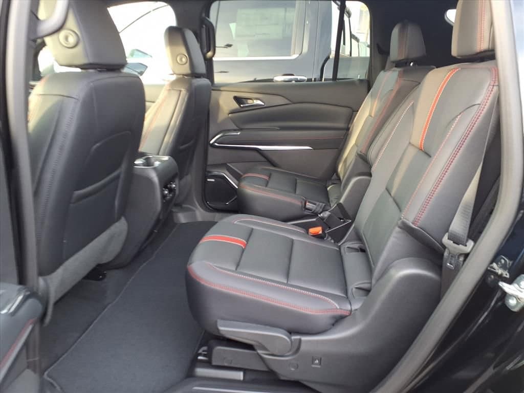 2026 Chevrolet Traverse RS - Photo 12