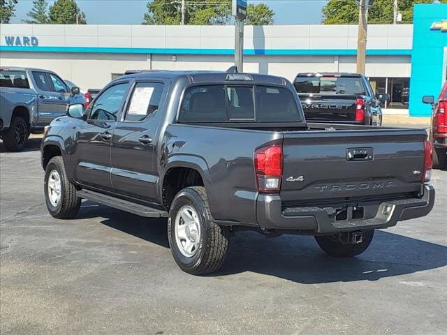 Used 2022 Toyota Tacoma SR with VIN 3TMCZ5AN2NM480203 for sale in Herrin, IL