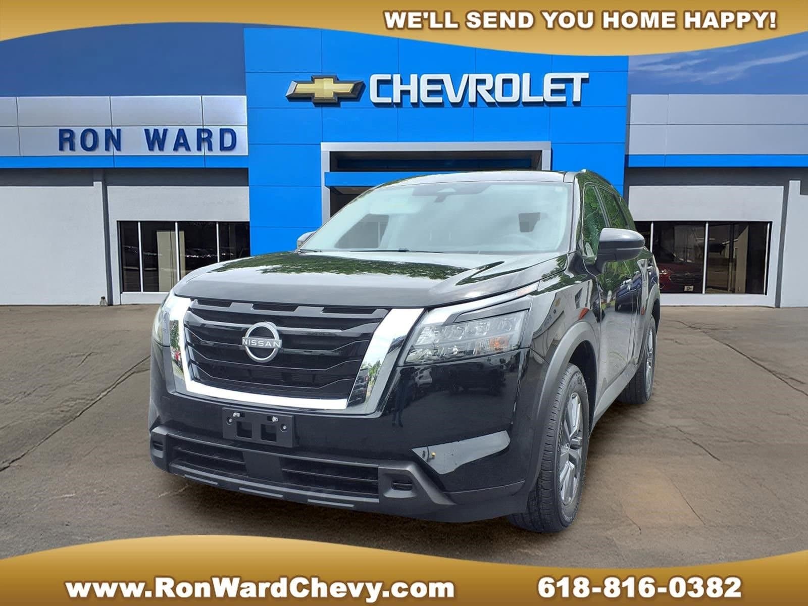 2025 Nissan Pathfinder SV 4WD's photo