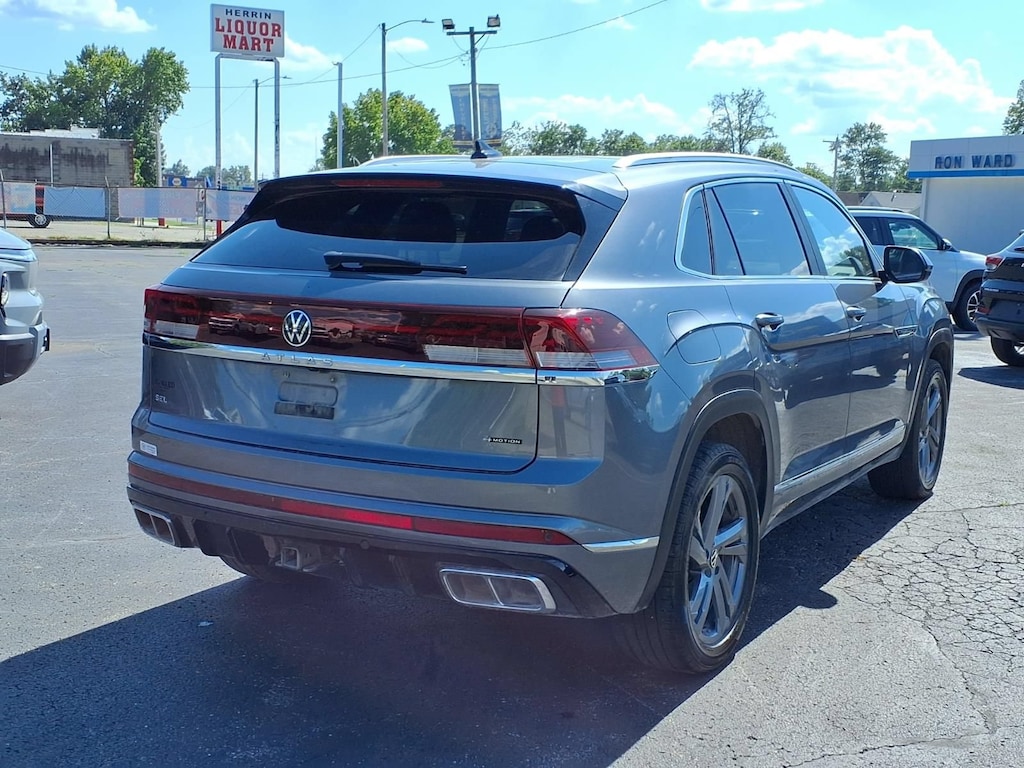 Used 2024 Volkswagen Atlas Cross Sport 2.0T SEL R-Line SUV