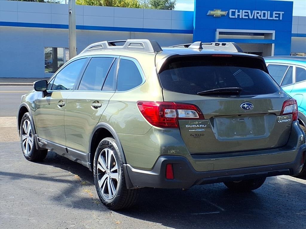 Used 2018 Subaru Outback Limited with VIN 4S4BSANC9J3204237 for sale in Herrin, IL