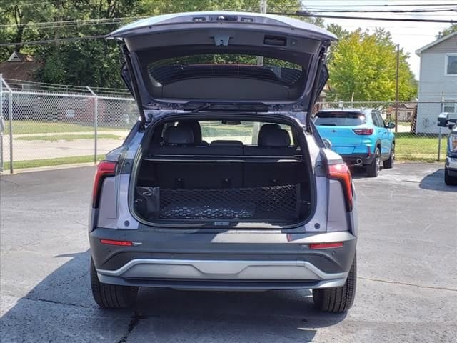 2024 Chevrolet Blazer EV LT - Photo 13