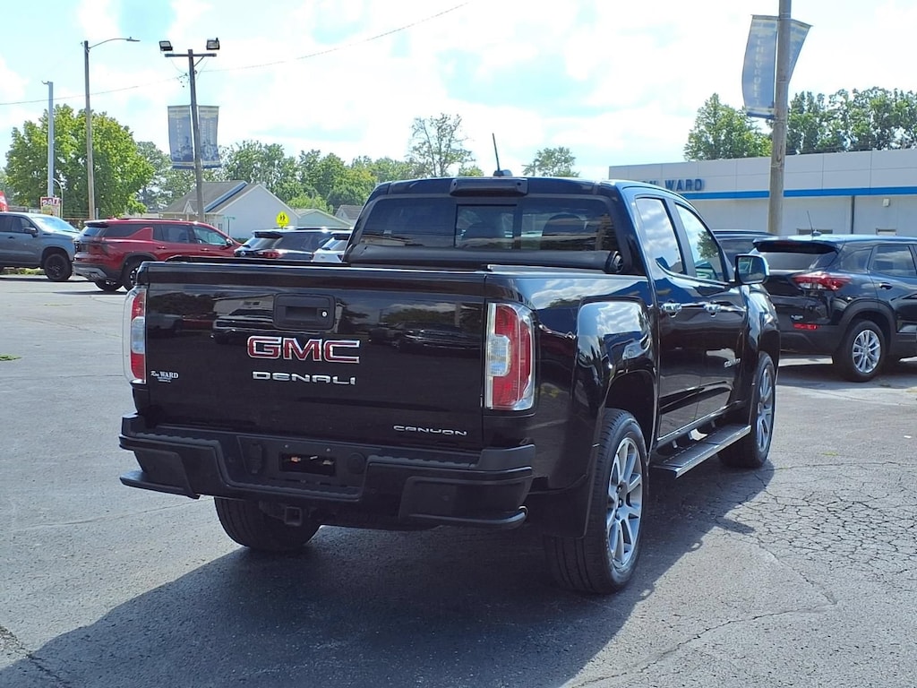Used 2022 GMC Canyon 4WD Denali Truck Crew Cab